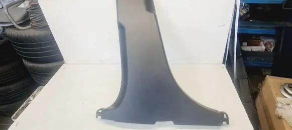 KIA Soul (B) pillar trim (bottom) 858352K910