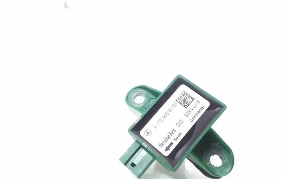 Mercedes-Benz E A207 Airbag deployment crash/impact sensor A1729056100 5WK44316
