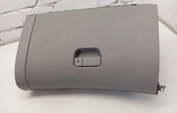 Mitsubishi Grandis Glove box set 7430A541