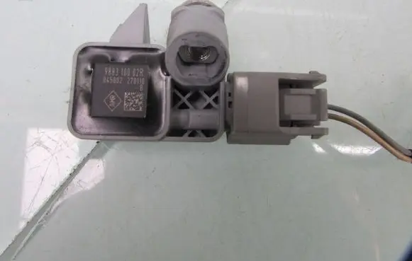 Renault Megane III Airbag deployment crash/impact sensor 988310002R