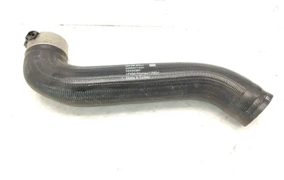 Volvo XC40 Intercooler hose/pipe 32224397 8888821433