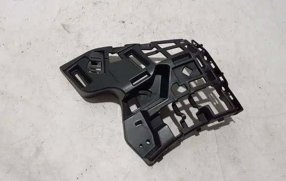 Volvo XC90 Front bumper mounting bracket 31353405