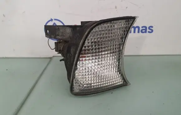 BMW 5 E34 Front indicator light 63131384034