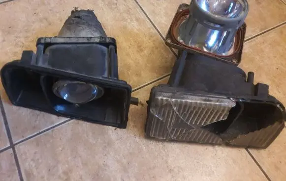 BMW 7 E32 Fog light set 1379105 13266400 13266300