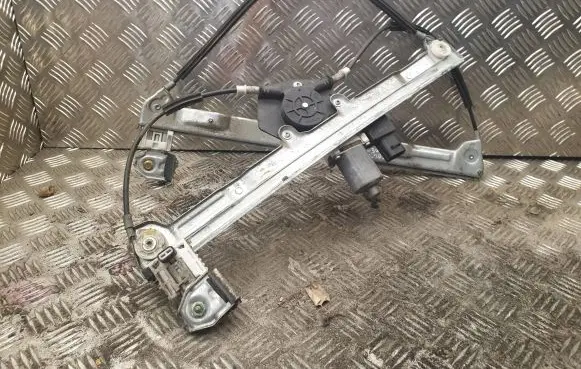 Mitsubishi Colt Front door window regulator with motor RA2052P1