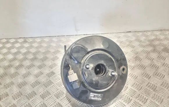 Ford Focus Brake booster DV612B195SA 03786219424