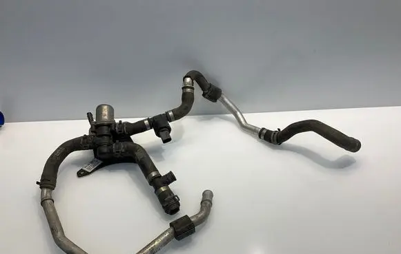 Porsche Panamera (971) Engine coolant pipe/hose 971819452 971907624A