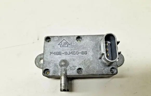 Ford Mondeo MK II Air pressure sensor F48E9J460BB