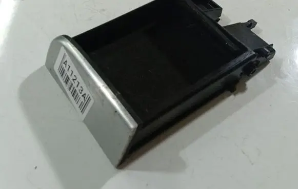 Volkswagen PASSAT B6 Car ashtray 