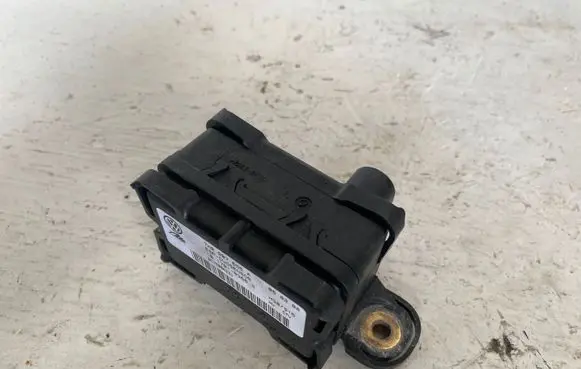 Volkswagen Touran I ESP acceleration yaw rate sensor 7H0907655A DC78B06Z31 10170103663
