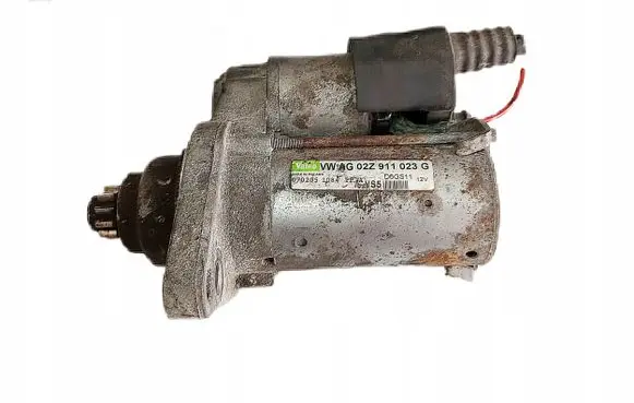 Volkswagen Golf VI Starter motor 02Z911023G