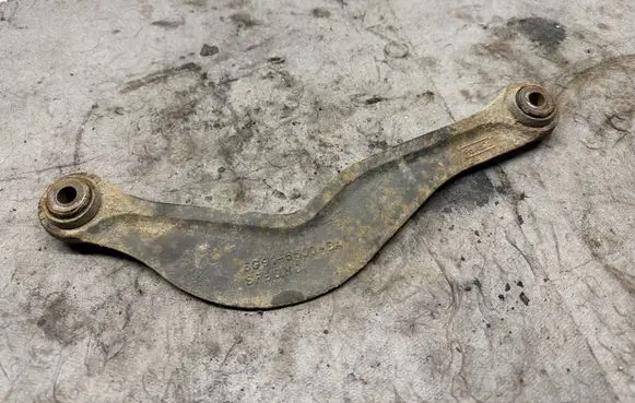 Volvo V60 Rear upper control arm/wishbone 6G915500BA