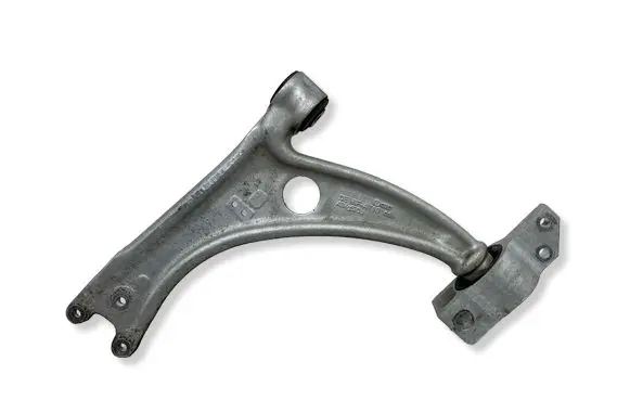 Audi Q3 8U Front lower control arm/wishbone 3C0153D