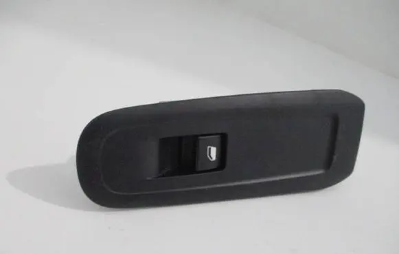 Peugeot 308 Electric window control switch 96777320