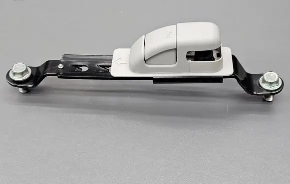 Suzuki Swift II Seat belt adjustment rail BHC560057J