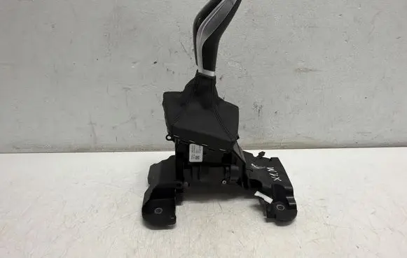 BMW X1 F48 F49 Gear shifter/selector 7950472 1034148403