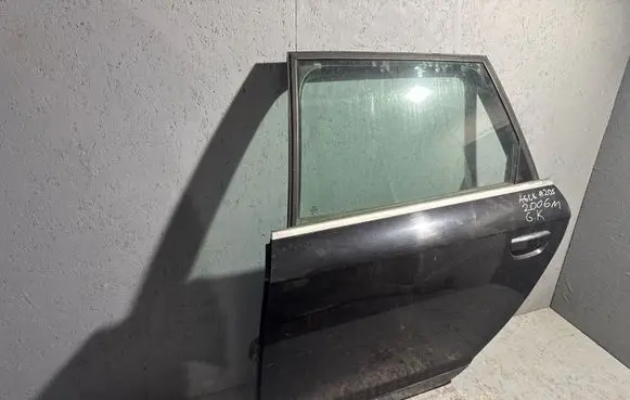 Audi A6 S6 C6 4F Rear door 