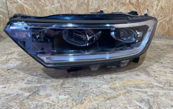 Volkswagen T-Roc Headlight/headlamp 2GA941035AM