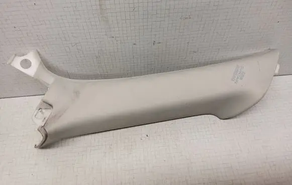 Toyota Avensis T250 Other sill/pillar trim element 6247105080