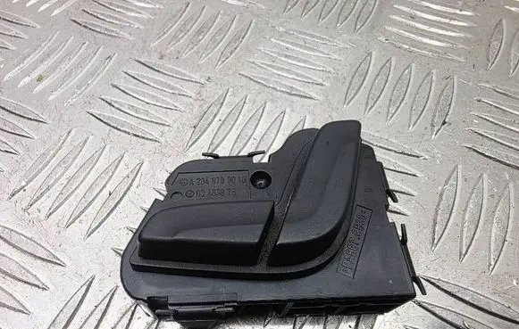Mercedes-Benz C W204 Seat control switch A2048709010