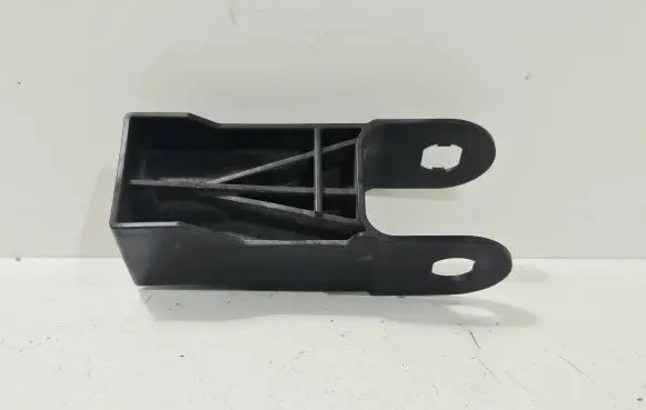Porsche Cayenne (92A) Radiator mount bracket 7P0121079B