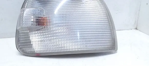 Volkswagen Transporter - Caravelle T4 Front indicator light