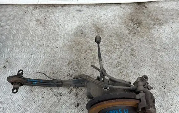 Ford C-MAX II Rear wheel hub spindle/knuckle 
