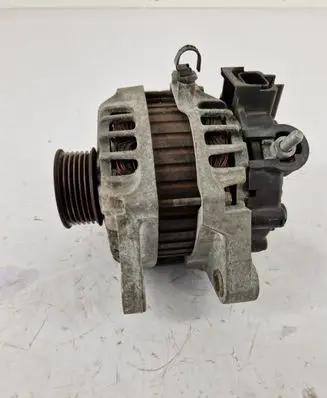 KIA Ceed Generator/alternator 373002B101