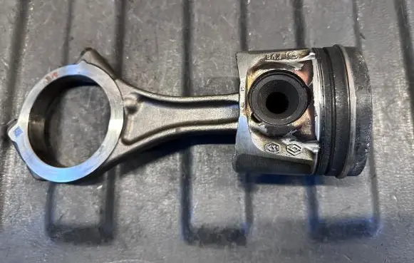 Infiniti FX Piston with connecting rod 10653 942390 103400538
