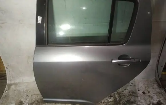 Rear door
