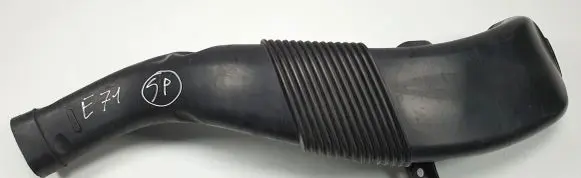 BMW X6 E71 Air intake hose/pipe 7577447