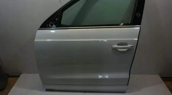 Audi RSQ3 Rear door 