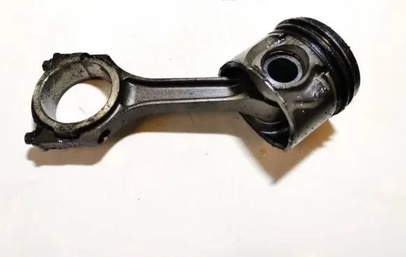 Ford Transit Piston with connecting rod 24879a