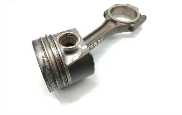 Audi A4 S4 B8 8K Piston with connecting rod 