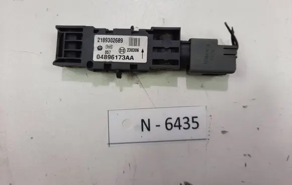 Jeep Commander Airbag deployment crash/impact sensor 04896173AA