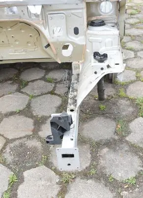 Mercedes-Benz Sprinter W907 W910 Front side member 