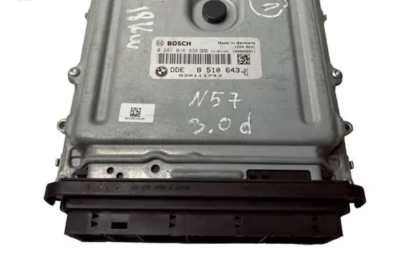 BMW 5 F10 F11 Engine control unit/module 8510643 0281016938