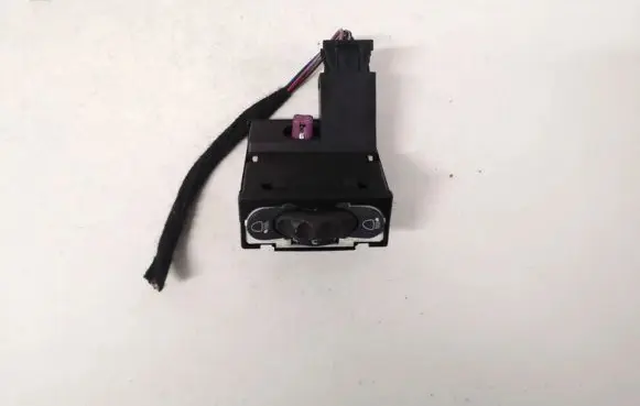 Renault Laguna I Headlight level height control switch 7700422547