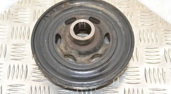 Mercedes-Benz C W204 Crankshaft pulley A6110300503