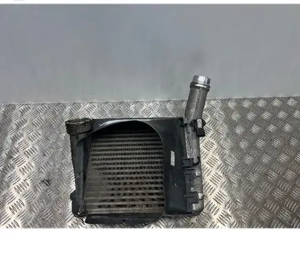 Porsche Cayenne (92A) Optional radiator 7P5145804 7P5117340E