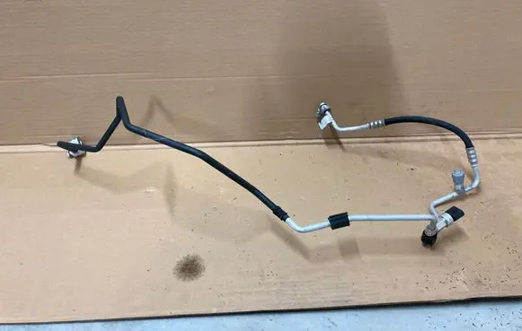 Audi Q3 8U Air conditioning (A/C) pipe/hose 8U0816741F