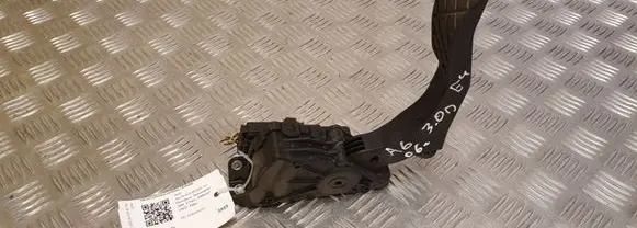Audi A6 S6 C6 4F Accelerator throttle pedal 4F1723523B