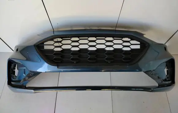 Ford Focus Front bumper JX7B-17757-S