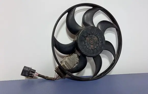 Electric radiator cooling fan