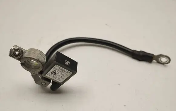 Mercedes-Benz CLS C218 X218 Negative earth cable (battery) A0009052702