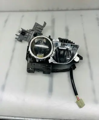 Mazda CX-5 Headlight part KA1L51040C KD7751040D 18455560
