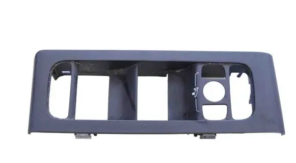 Volvo XC40 Front door card panel trim 32274178 32274176