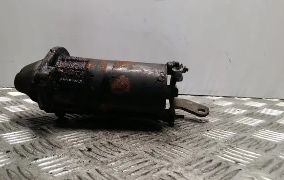 Audi A4 S4 B6 8E 8H Starter motor 06B911023