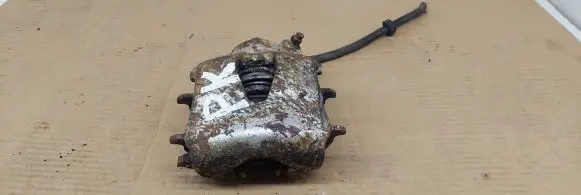 Volkswagen Golf IV Front brake caliper
