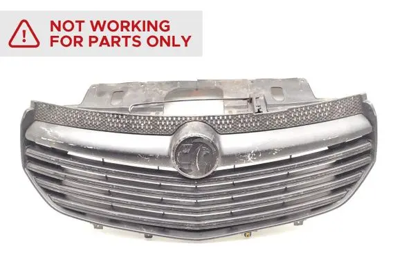 Opel Vivaro Front bumper upper radiator grill 93452299
